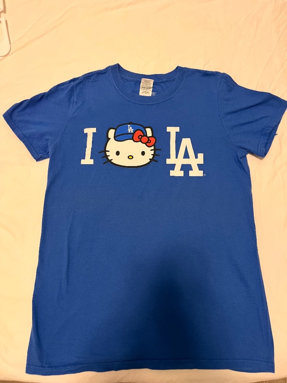Women’s Hello kitty dodgers blue t-shirt